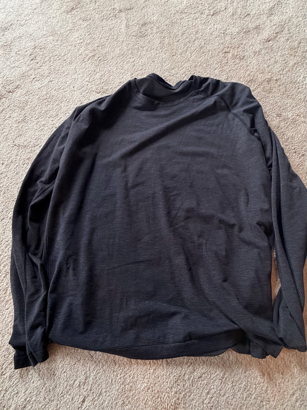Men's Black Long-Sleeve Crewneck Thermal Shirt